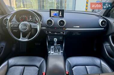 Седан Audi A3 2017 в 