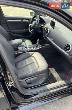 Седан Audi A3 2016 в 