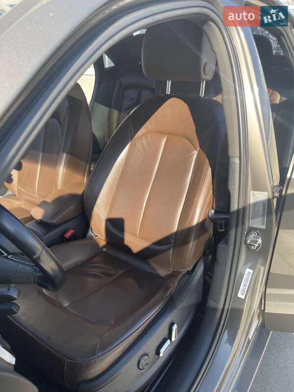 Седан Audi A3 2015 в Одессе