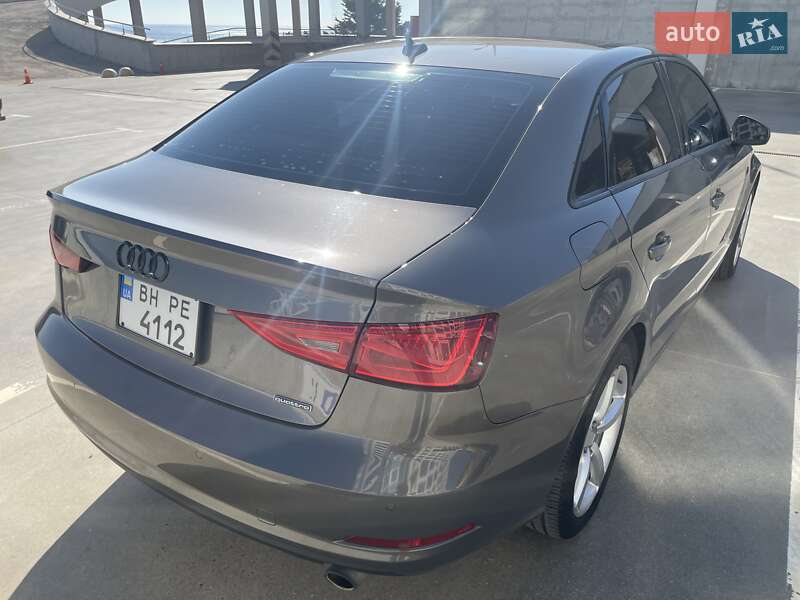 Седан Audi A3 2015 в Одессе