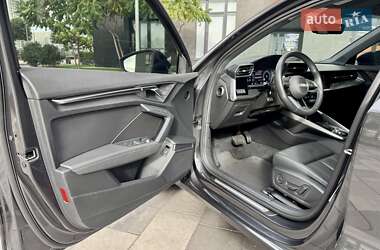 Седан Audi A3 2023 в  фото 9 Седан Audi A3 2023 в