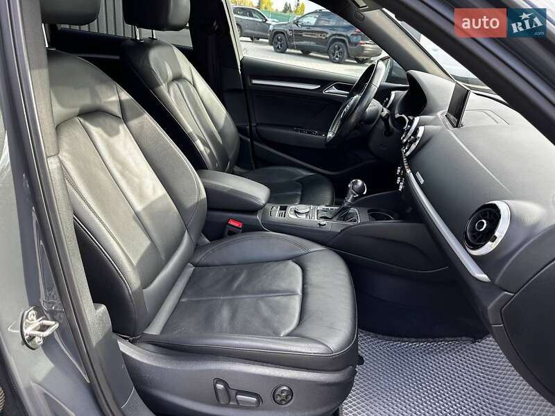 Хетчбек Audi A3 2017 в Львові фото 31 Хетчбек Audi A3 2017 в Львові