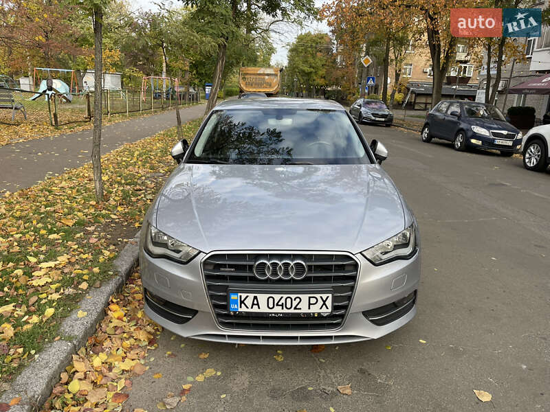 Хетчбек Audi A3 2015 в Києві фото 2 Хетчбек Audi A3 2015 в Києві