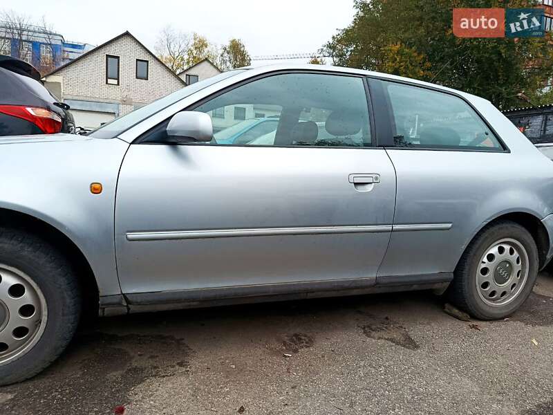 Хэтчбек Audi A3 1998 в Харькове