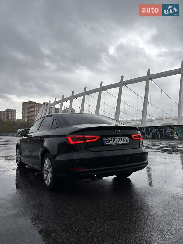 Седан Audi A3 2015 в Киеве фото 4 Седан Audi A3 2015 в Киеве