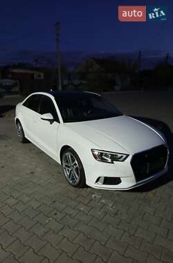 Седан Audi A3 2018 в Києві