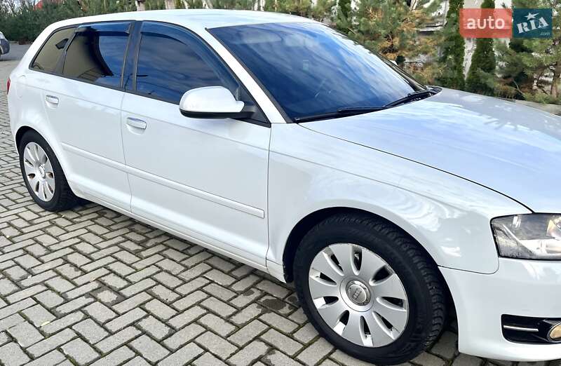 Хетчбек Audi A3 2012 в Золочеві фото 35 Хетчбек Audi A3 2012 в Золочеві