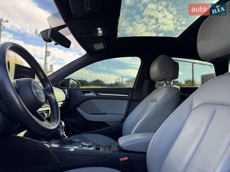 Седан Audi A3 2020 в Гатне