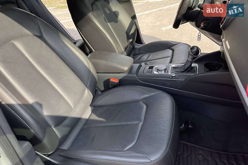 Седан Audi A3 2015 в Києві