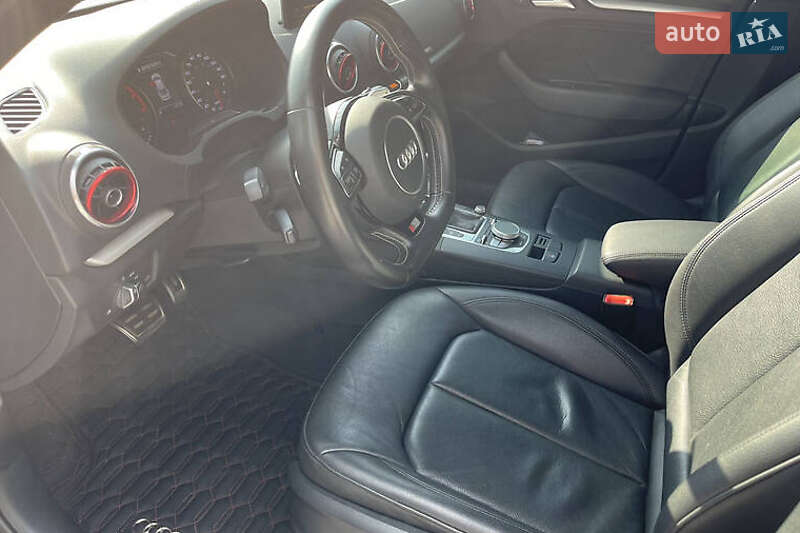 Седан Audi A3 2015 в Києві