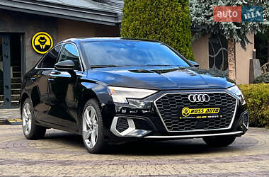 Седан Audi A3 2022 в Львове