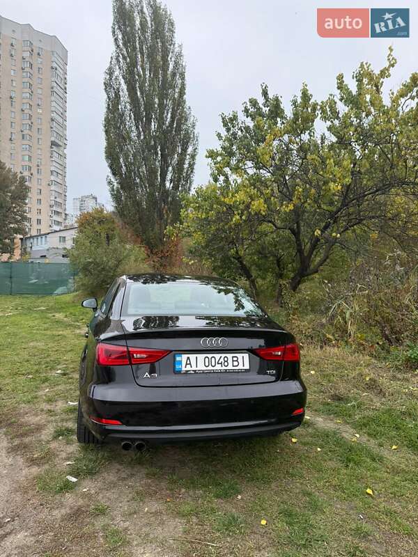 Седан Audi A3 2016 в Києві