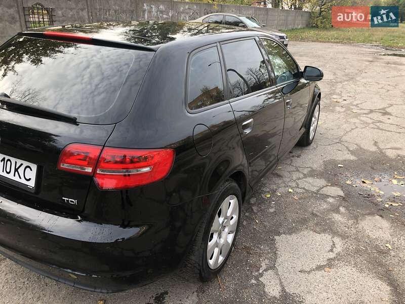 Хетчбек Audi A3 2010 в Черкасах фото 7 Хетчбек Audi A3 2010 в Черкасах