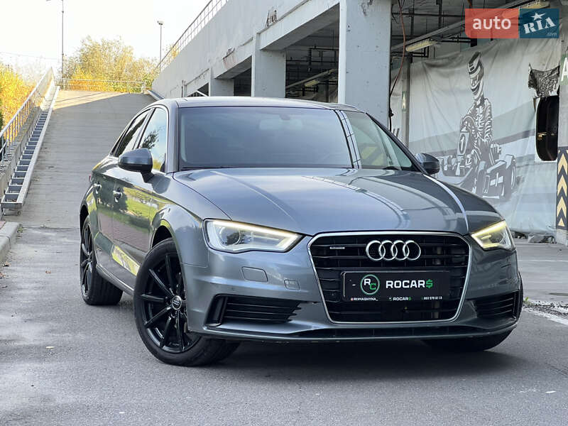 Седан Audi A3 2015 в Києві