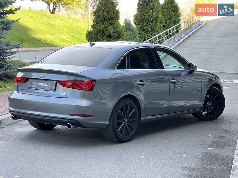 Седан Audi A3 2015 в Києві
