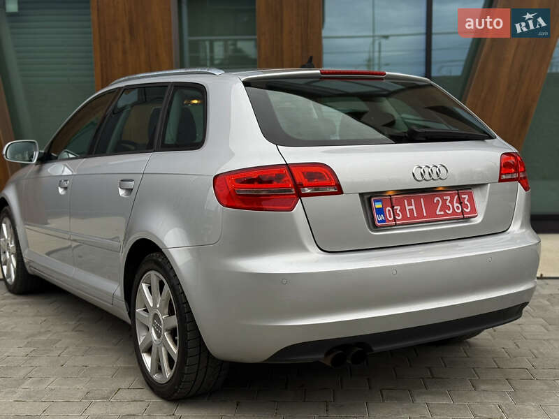 Хэтчбек Audi A3 2012 в Луцке