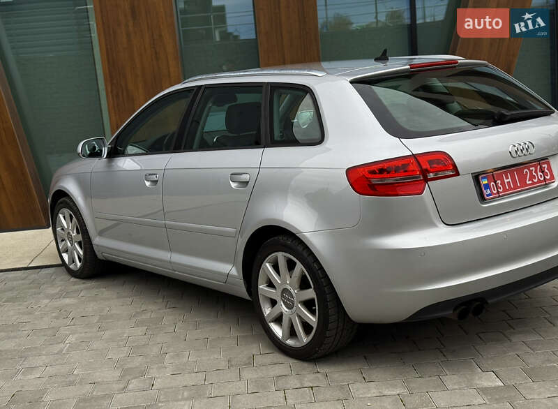 Хэтчбек Audi A3 2012 в Луцке