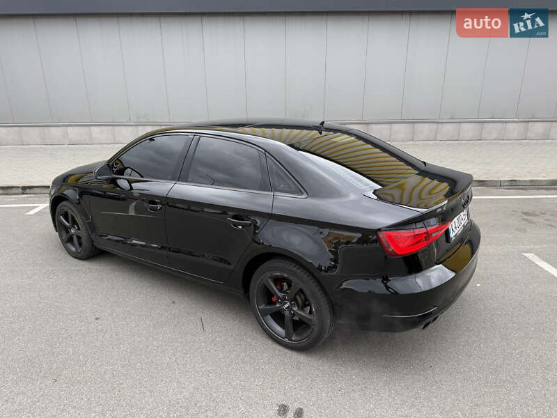Седан Audi A3 2014 в Киеве