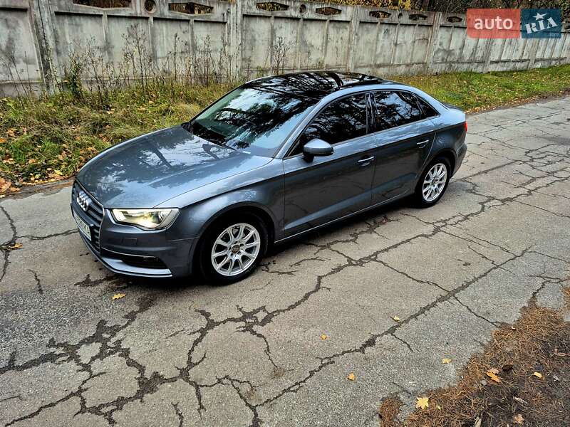 Седан Audi A3 2016 в Киеве фото 20 Седан Audi A3 2016 в Киеве