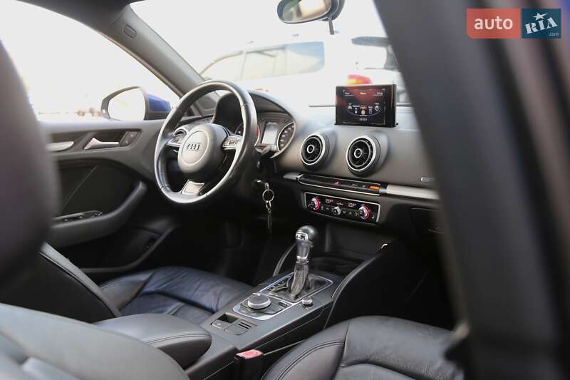 Седан Audi A3 2015 в Києві