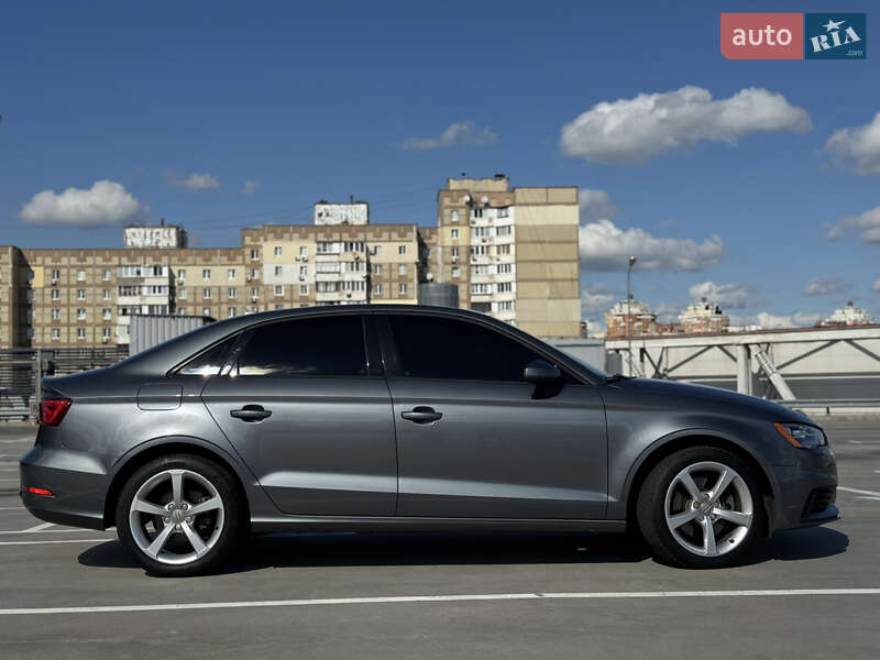Седан Audi A3 2015 в Киеве фото 13 Седан Audi A3 2015 в Киеве