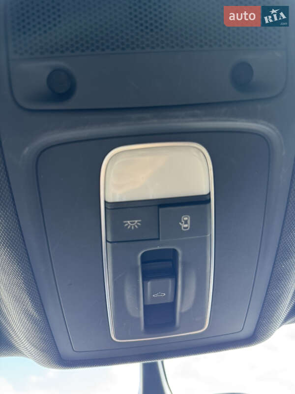 Седан Audi A3 2015 в Киеве фото 25 Седан Audi A3 2015 в Киеве