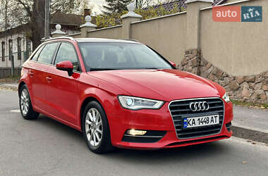Хэтчбек Audi A3 2016 в Киеве