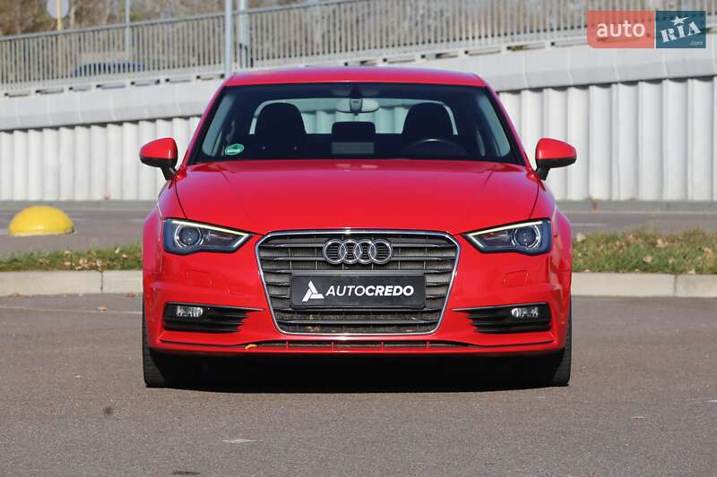 Седан Audi A3 2013 в Києві фото 2 Седан Audi A3 2013 в Києві