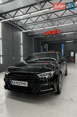 Седан Audi A3 2017 в Киеве
