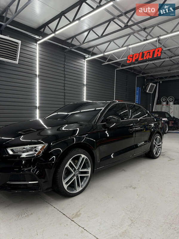 Седан Audi A3 2017 в Києві фото 14 Седан Audi A3 2017 в Києві