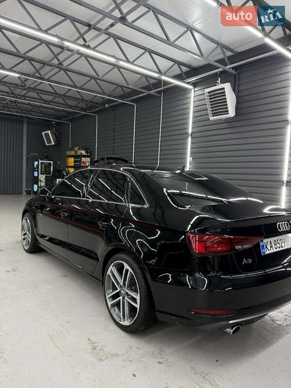 Седан Audi A3 2017 в Києві фото 12 Седан Audi A3 2017 в Києві