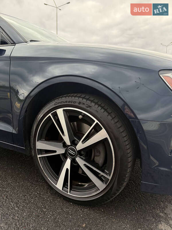 Седан Audi A3 2016 в Львові