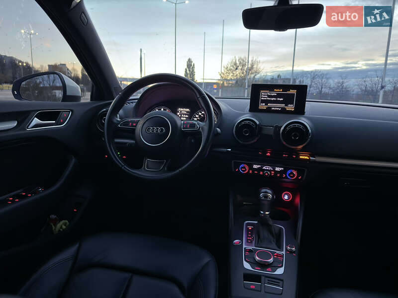 Седан Audi A3 2015 в Харькове фото 6 Седан Audi A3 2015 в Харькове