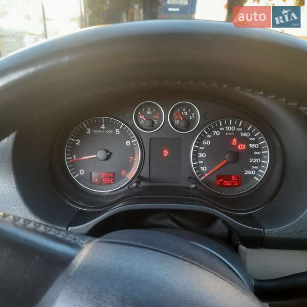 Хэтчбек Audi A3 2004 в Калуше фото 4 Хэтчбек Audi A3 2004 в Калуше