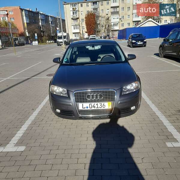 Хэтчбек Audi A3 2004 в Калуше фото Хэтчбек Audi A3 2004 в Калуше