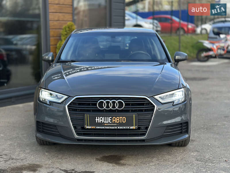 Хетчбек Audi A3 2019 в Шептицькому