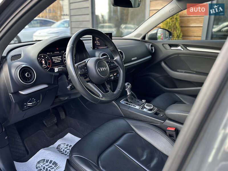 Хетчбек Audi A3 2019 в Шептицькому