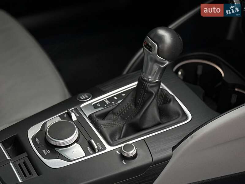 Седан Audi A3 2017 в Києві