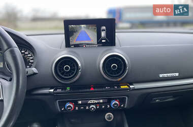 Хэтчбек Audi A3 2016 в Луцке