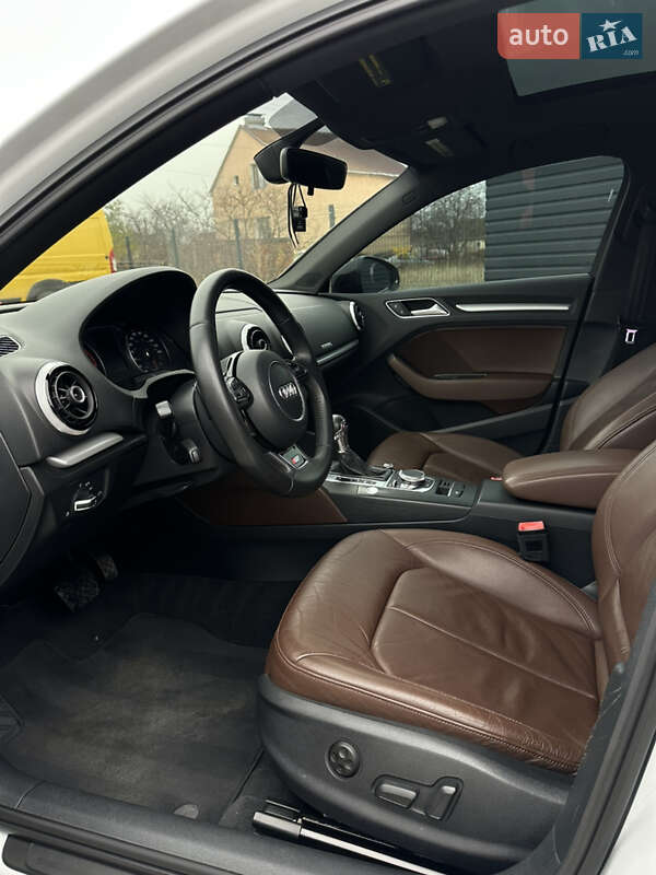 Седан Audi A3 2015 в Києві