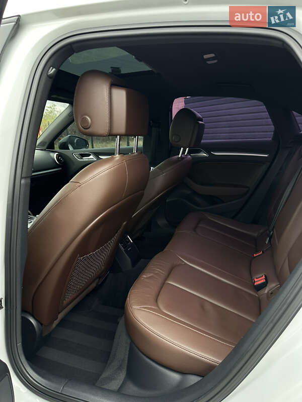 Седан Audi A3 2015 в Києві