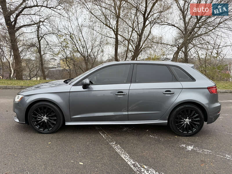 Хетчбек Audi A3 2016 в Києві фото 7 Хетчбек Audi A3 2016 в Києві
