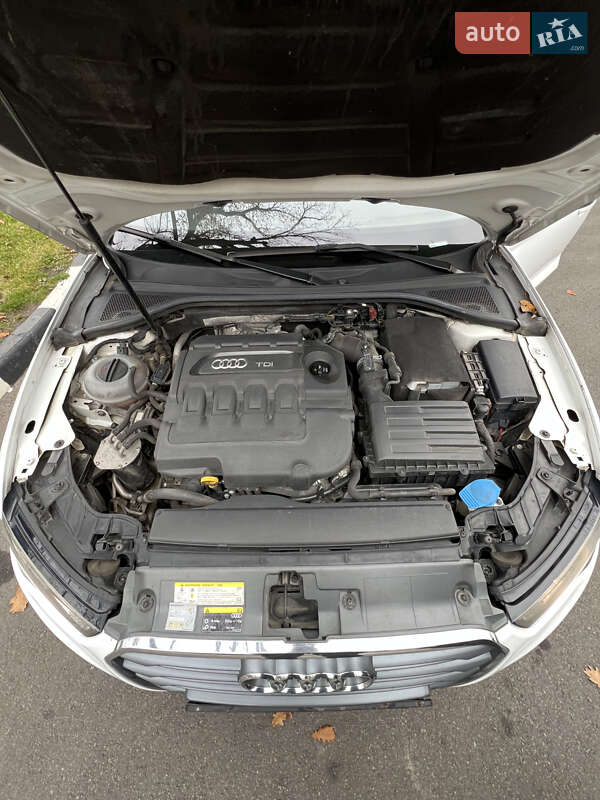 Хетчбек Audi A3 2015 в Харкові