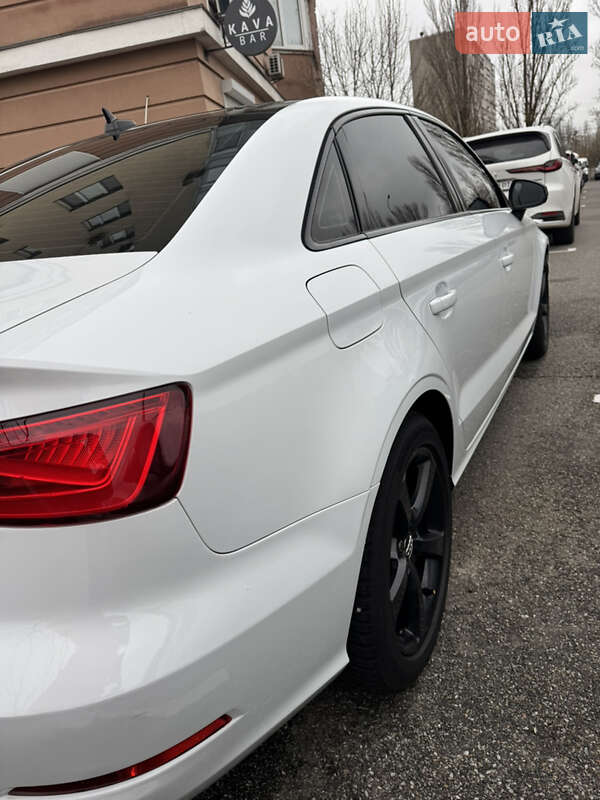 Седан Audi A3 2014 в Киеве фото 12 Седан Audi A3 2014 в Киеве