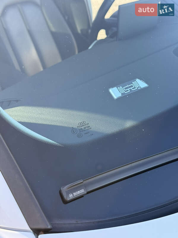 Седан Audi A3 2016 в Киеве