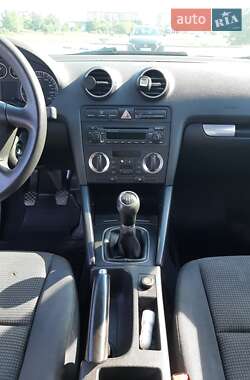 Хэтчбек Audi A3 2003 в Мукачево