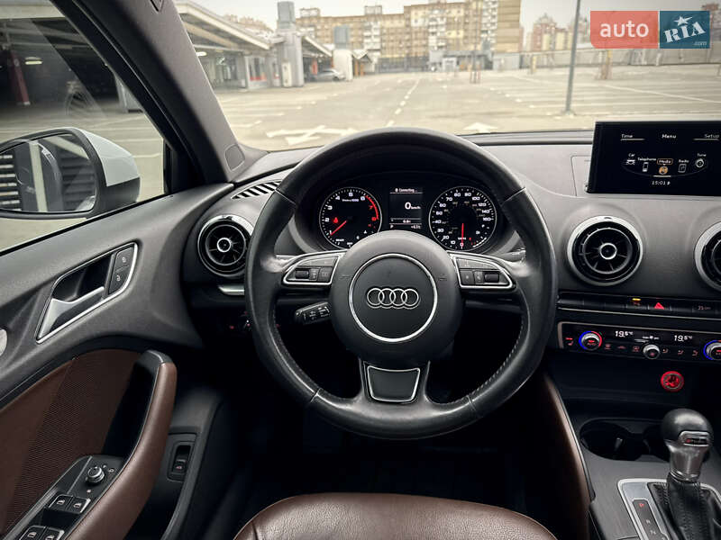 Седан Audi A3 2015 в Києві