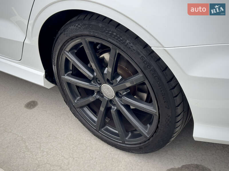 Седан Audi A3 2015 в Києві