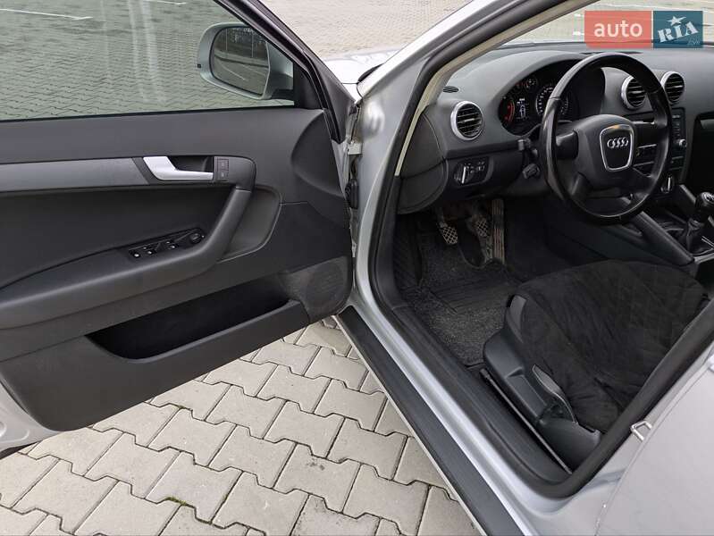 Хэтчбек Audi A3 2009 в Львове фото 22 Хэтчбек Audi A3 2009 в Львове