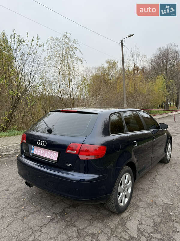 Хэтчбек Audi A3 2005 в Дубно